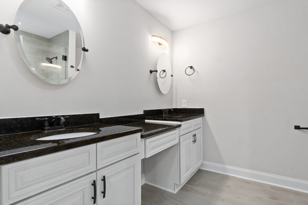 Traditional white cabinet double vanity